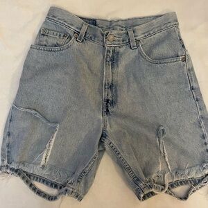 Vintage Levi’s‎ Light Wash Blue Denim Jean High Waisted Shorts